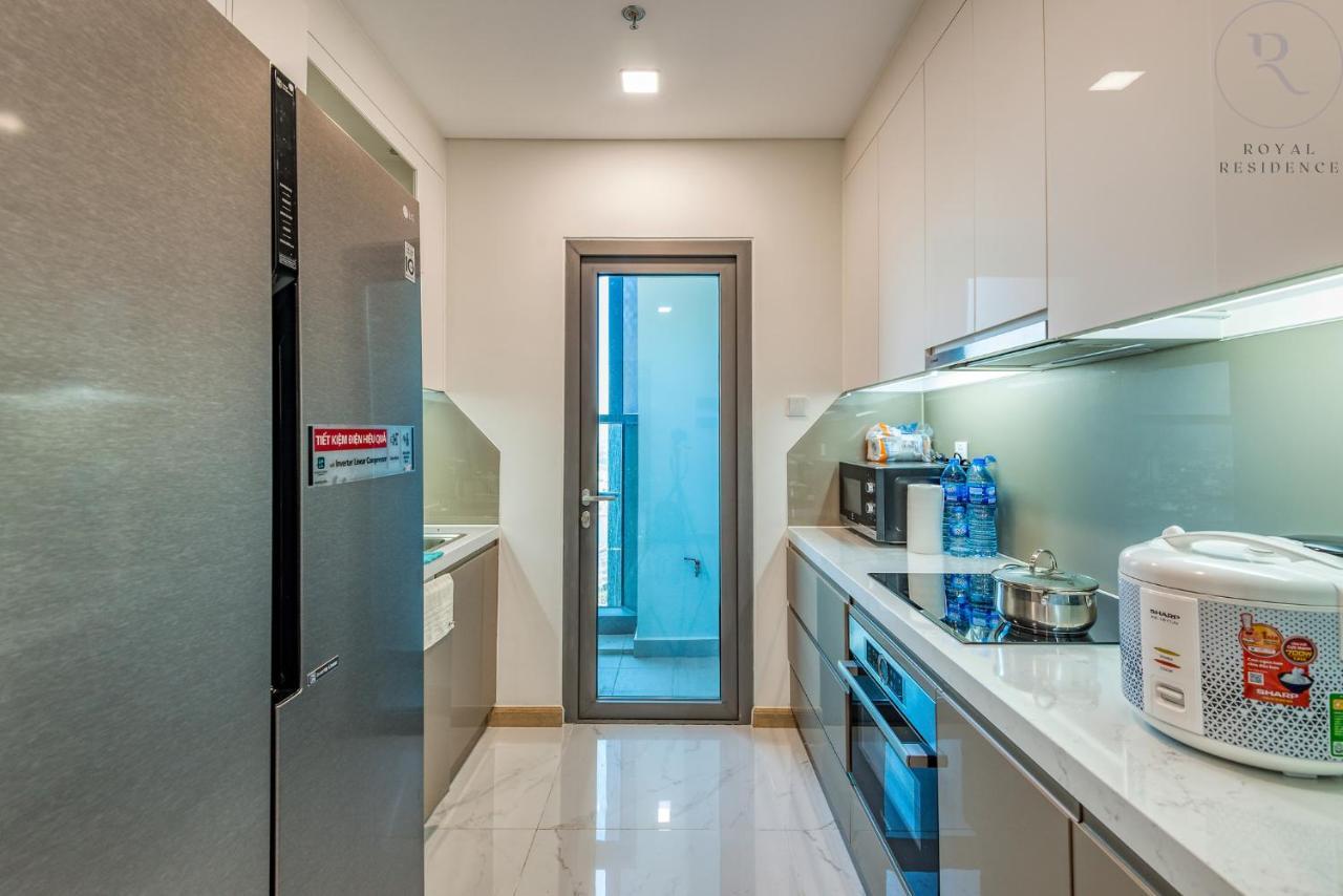 Landmark 81 - Royal Residence Ho Chi Minh City Exterior photo